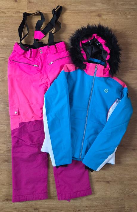 Predám lyžiarsku súpravu, 176