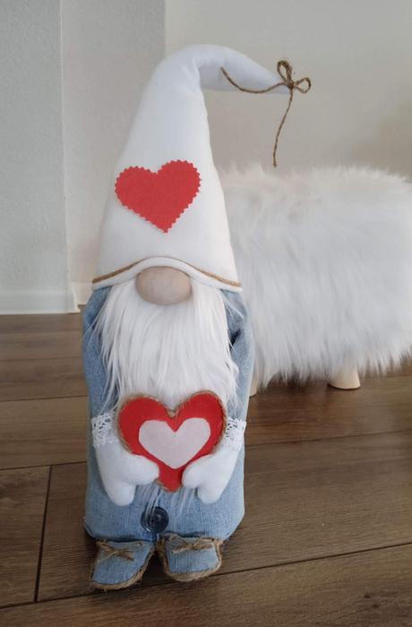 Valentínsky škriatok, trpaslík, 