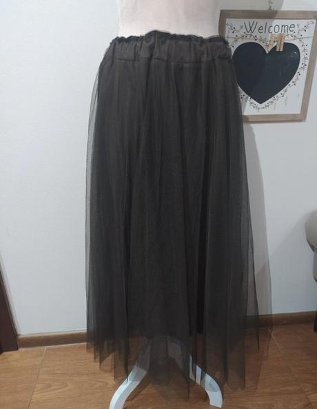 Dlhá tylova sukňa, 