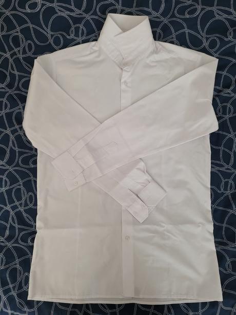 1x oblečená košieľka, 164