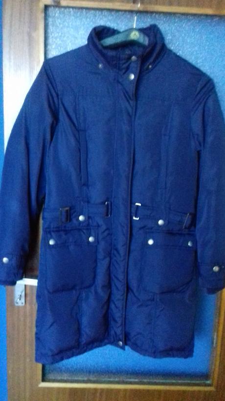 Dlha damska pierkova bunda, 40