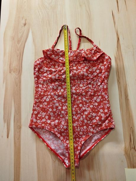 Plavky tehlovočervené, authority,116