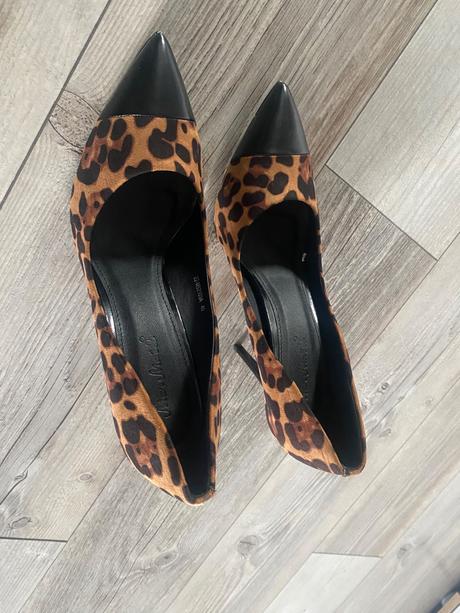 Nenosené lodičky, 38