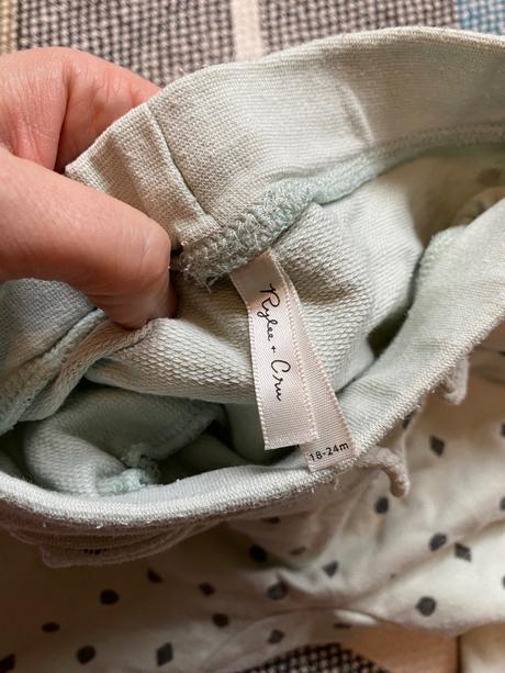 Rylee + cru tepláky, 86