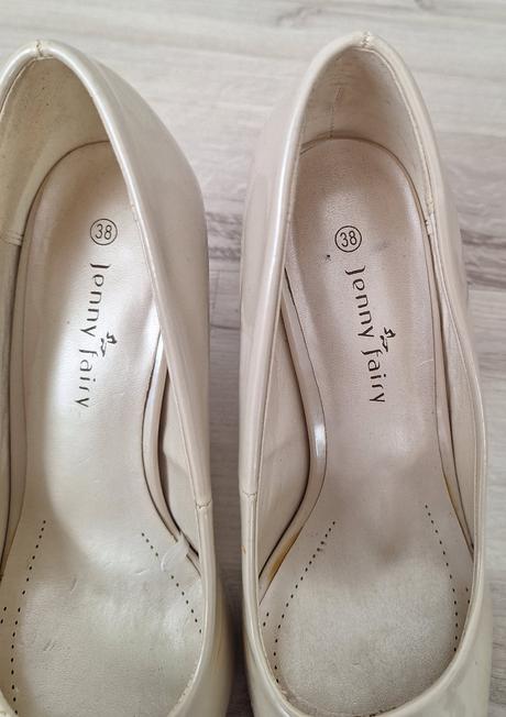 Lodičky c&c č.38, 38