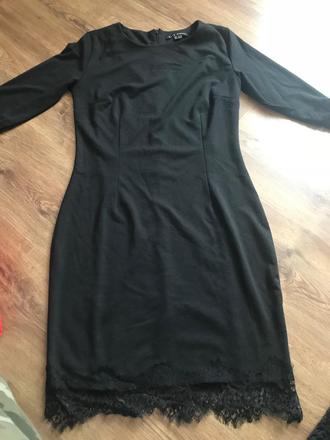 Šaty s čipkou, gate,38