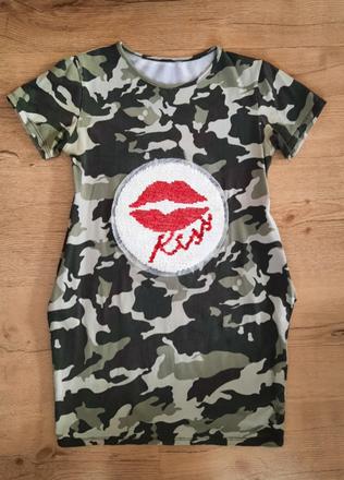 Šaty s vreckami, 122