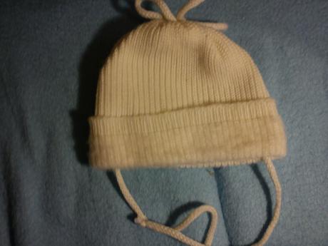 Biela teplá čiapočka, 80