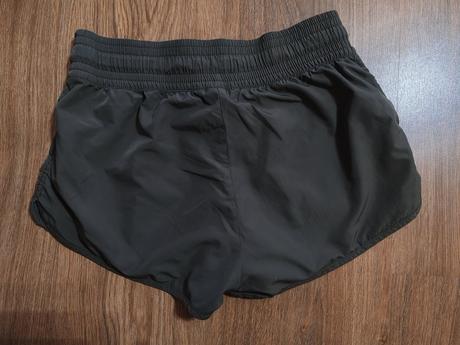 Šortky, h&m,xs