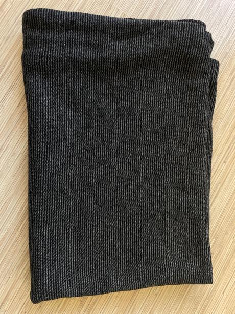 Pleteny ciernosedy sal, 