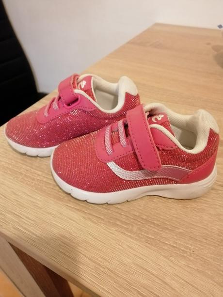 Predám tenisky, cupcake,23