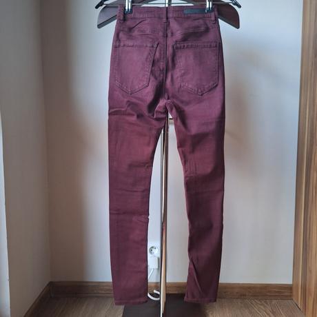 Bordové nohavice, stradivarius,36
