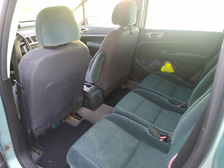 Peugeot pre rodinu plne funkčný, dočasne vyradený, peugeot