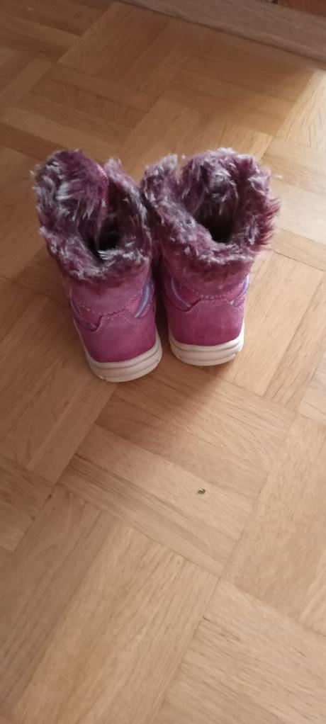 Teplulinke čižmičky, 21