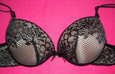 Cipkovana push up podprsenka, s