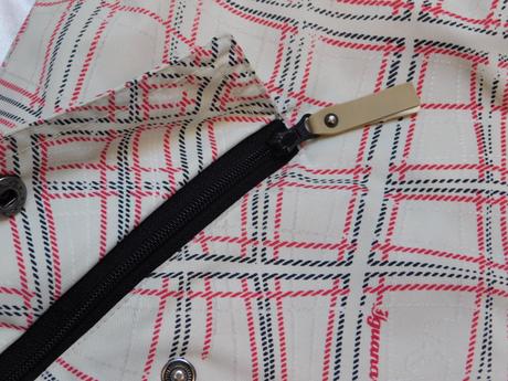 Kvalitna lyziarska bunda s odonimatelnou kapucnou, 36