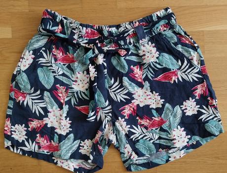 Letné kraťasy s opaskom zn. esmara, esmara,m