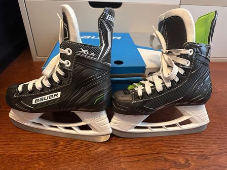 Detské hokejové korčule bauer - výborný stav, bauer,33
