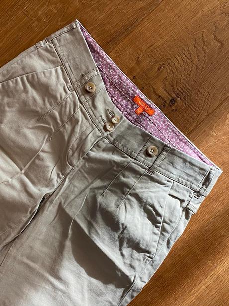 White stuff - nohavice, s