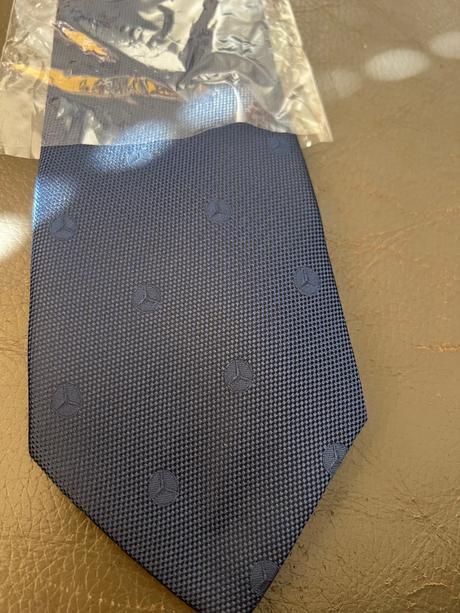 Mercedes kravaty nove, 