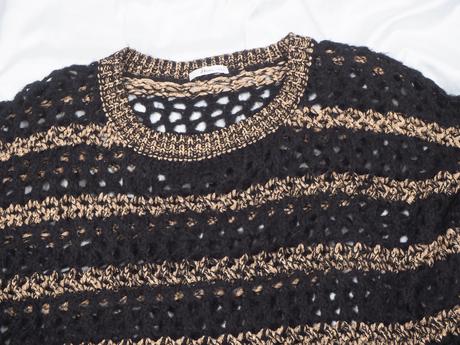 Luxusný čiernozlatý pulover miss etam, 50