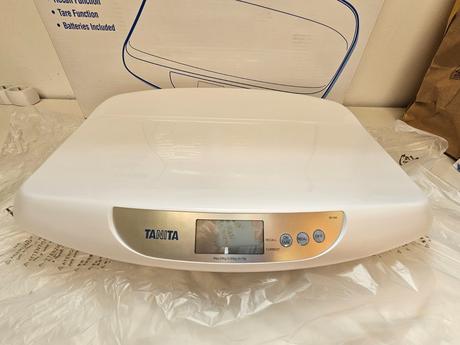 Novorodenecká váha tanita, 