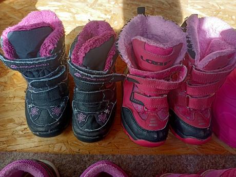 Dievčenské topanky, rozne velkosti, od 21-28, 24