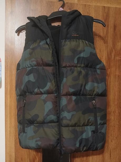 Vesta bez rukávov, f&f,134