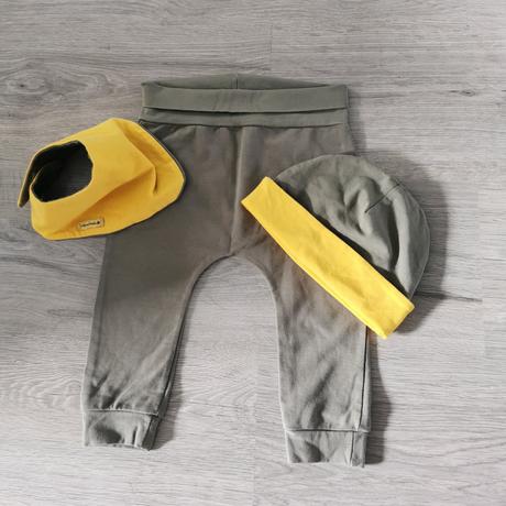 Súpravapumkáče+ čiapka+podbradnik, 74