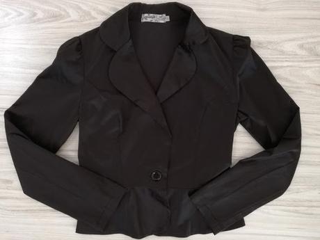 Zľava. čierne sako lulumary velk. s/m., s
