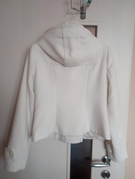 Biely ivory kabátik s odnímateľnou kapucňou, 38