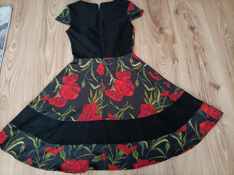 Dámske šaty, 36