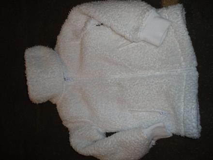 Biela huňatka c&a zn. palomino s pošt., c&a,122