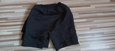 Cyklistické šortky s ochrannou vložkou, 140