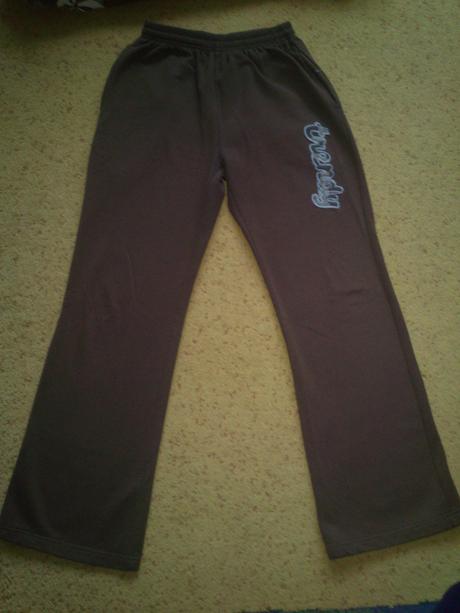 Tepláková súprava, 146