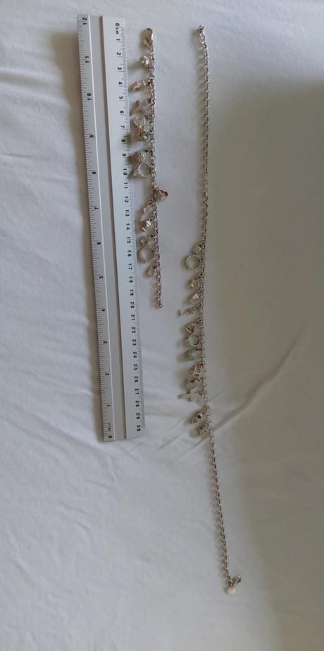 Masívny strieborný set s príveskami, 