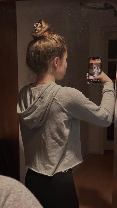 Crop mikiny- cena spolu, new yorker,l