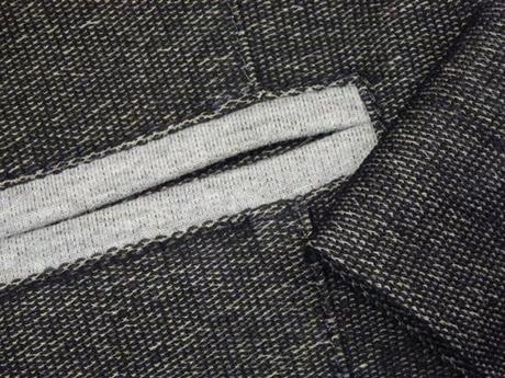 Kvalitný tmavosivý blejzer, 38