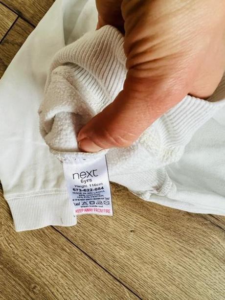 Mikinka so psíkmi next, next,122