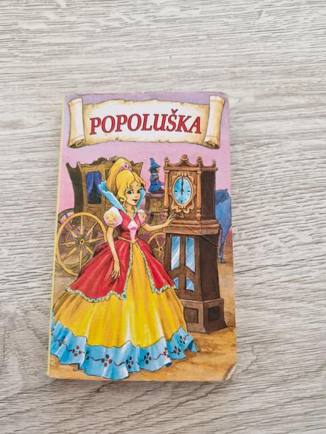 Leporelo popoluška, 