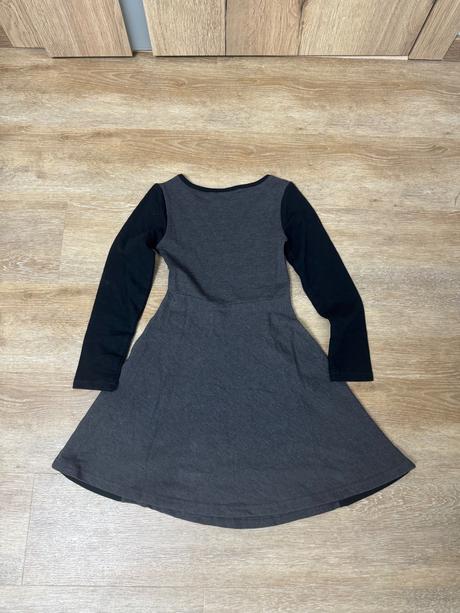 A-čkove šaty, pepperts,122