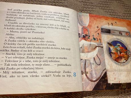 Retro stará kniha hlupáčik s velikánskou jednotkou, 