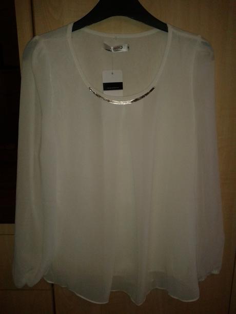 Romantická blúzka, 34