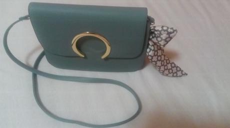 Zelená kabelka s mašličkou,