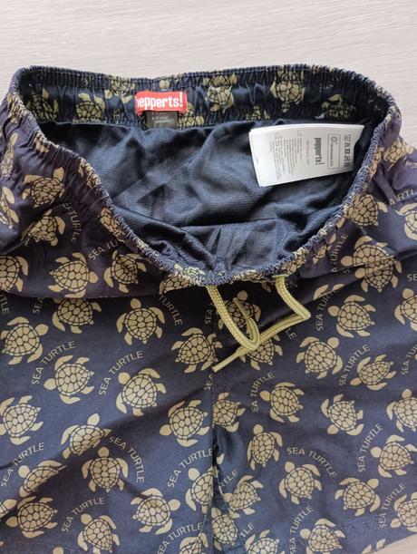 Kraťasové plavky 8-10r., pepperts,134