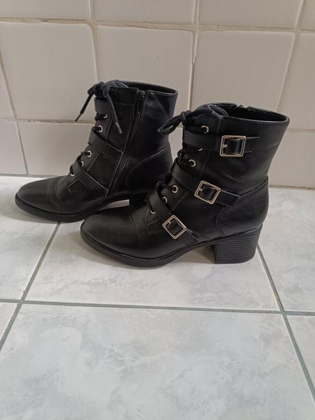 Kotničky, deichmann,38