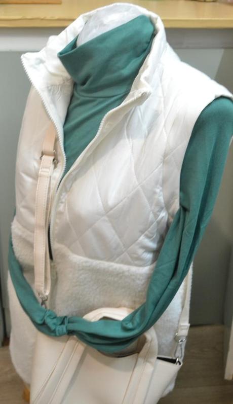 Parádna dlhšia bunda a vesta 2v1 xs/m, m