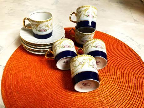 Porcelánová starožitná súprava,