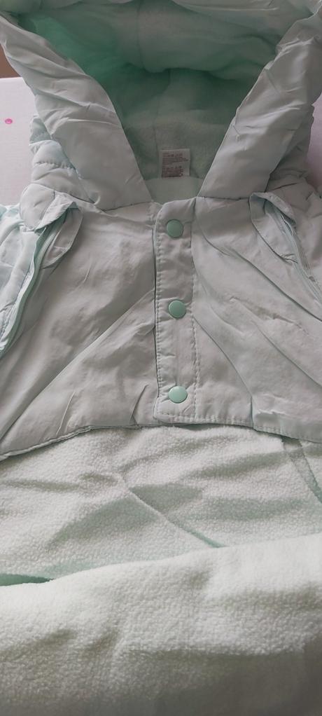 Dievčenská kombinéza, 80