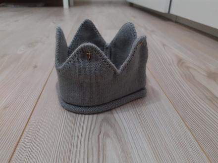 Korunková čelenka, 74